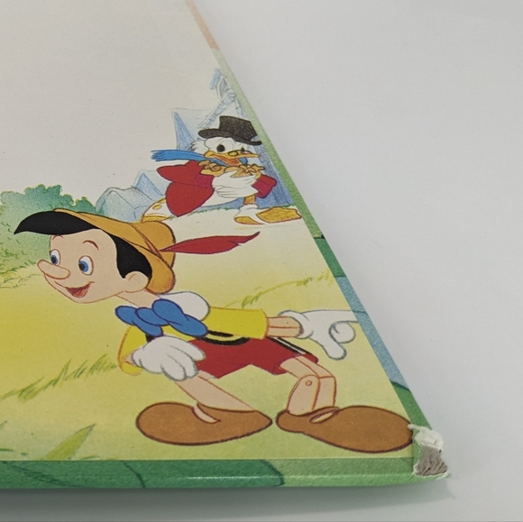 Disney's The Black Cauldron (Disney Classic Series,TwinBooks,Hardcover) - Picture 7 of 12